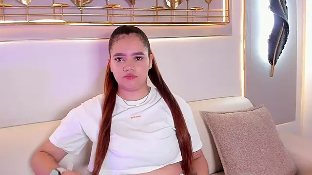 Snapshot of saharawalker_ chatting on August 6, 2026, 12:22 pm saharawalker online show from August 6, 2026, 12:22 pm