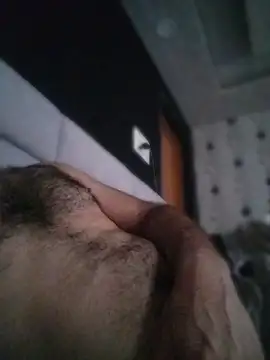 Snapshot of hairy_macho90 chatting on August 8, 2026, 11:28 am hairy macho90 online show from August 8, 2026, 11:28 am