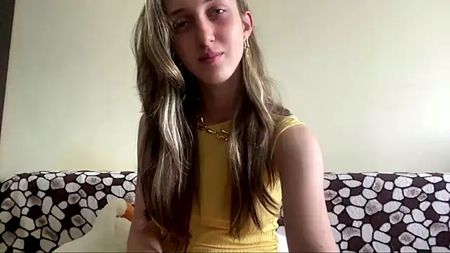 Snapshot of AsunaroCute chatting on August 10, 2026, 4:19 am AsunaroCute online show from August 10, 2026, 4:19 am