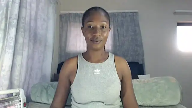 leanna23 online show from March 26, 2026, 4:22 am