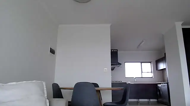 xBUSTY CANDYx online show from April 14, 2026, 8:30 am