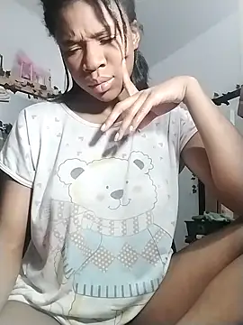 Snapshot of angel_allis chatting on February 25, 2025, 3:52 am angel allis online show from February 25, 2025, 3:52 am