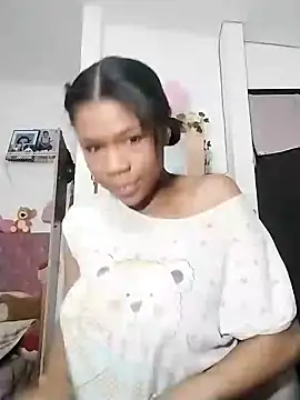 Snapshot of angel_allis chatting on February 5, 2025, 2:19 am angel allis online show from February 5, 2025, 2:19 am