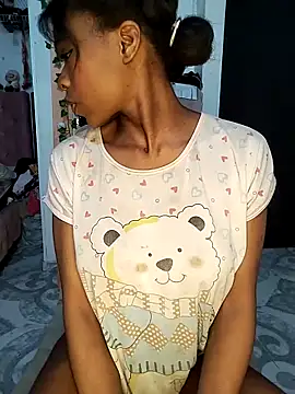 Snapshot of angel_allis chatting on November 26, 2025, 5:40 am angel allis online show from November 26, 2025, 5:40 am