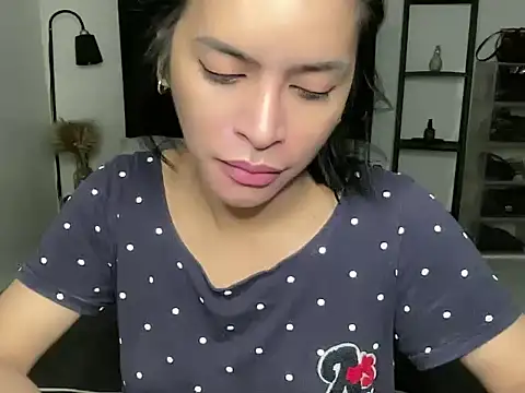 Snapshot of your_bianca69 chatting on November 5, 2025, 11:52 pm your bianca69 online show from November 5, 2025, 11:52 pm