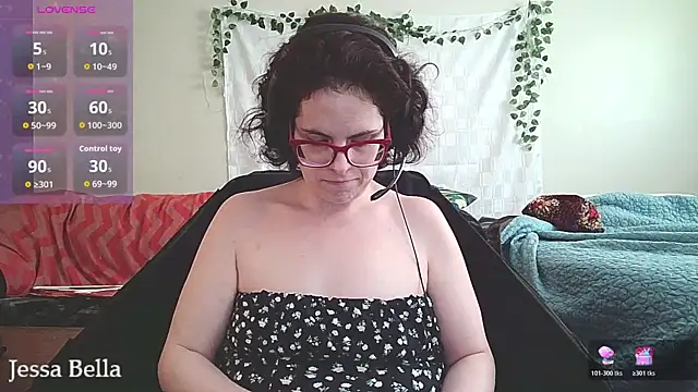 Snapshot of JessaBella chatting on May 5, 2026, 4:54 pm JessaBella online show from May 5, 2026, 4:54 pm