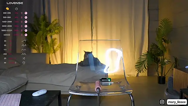 Snapshot of Mary_Lise chatting on September 16, 2025, 7:26 pm Mary Lise online show from September 16, 2025, 7:26 pm