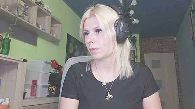 Snapshot of karmija chatting on September 19, 2025, 9:41 pm karmija online show from September 19, 2025, 9:41 pm