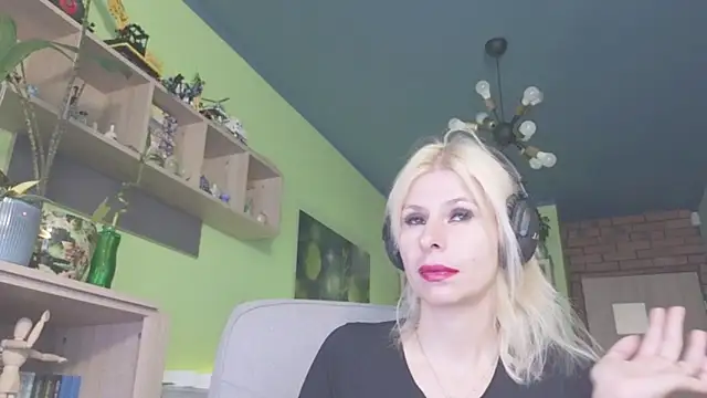 Snapshot of karmija chatting on September 25, 2025, 12:22 pm karmija online show from September 25, 2025, 12:22 pm