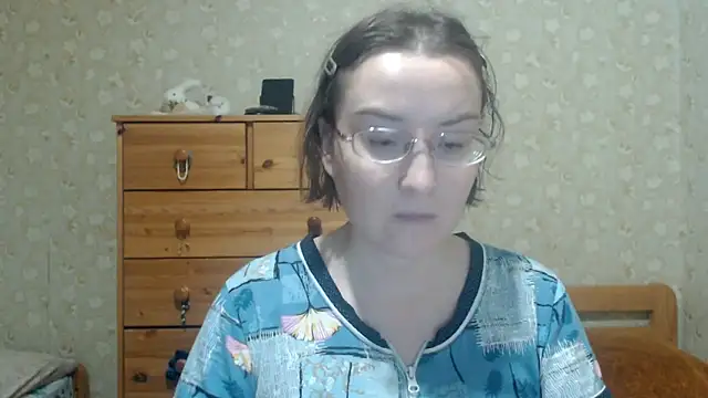 Smart Rose online show from March 25, 2026, 7:46 pm