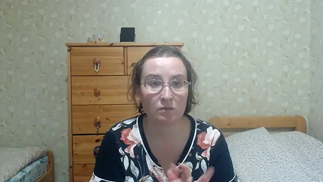 Smart Rose online show from October 1, 2025, 2:54 pm