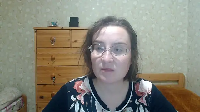 Smart Rose online show from November 9, 2025, 12:14 am