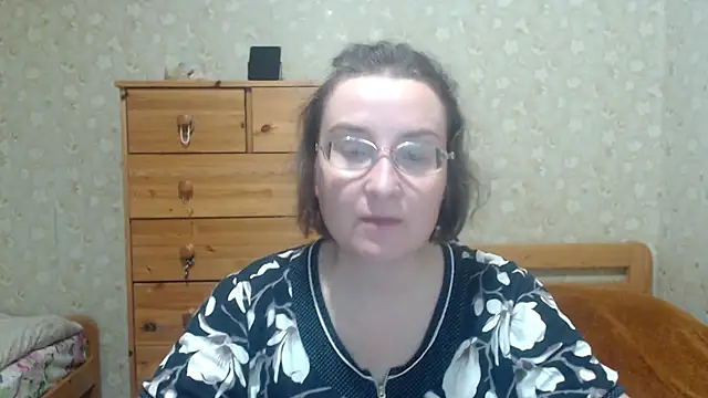 Smart Rose online show from October 5, 2025, 2:41 pm