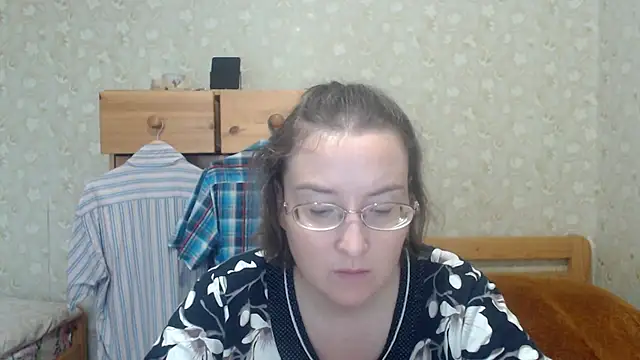 Smart Rose online show from October 3, 2025, 12:39 pm