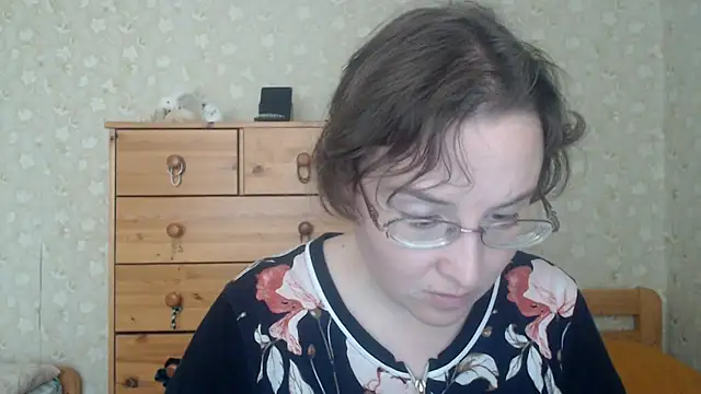 Smart Rose online show from April 6, 2026, 2:29 pm