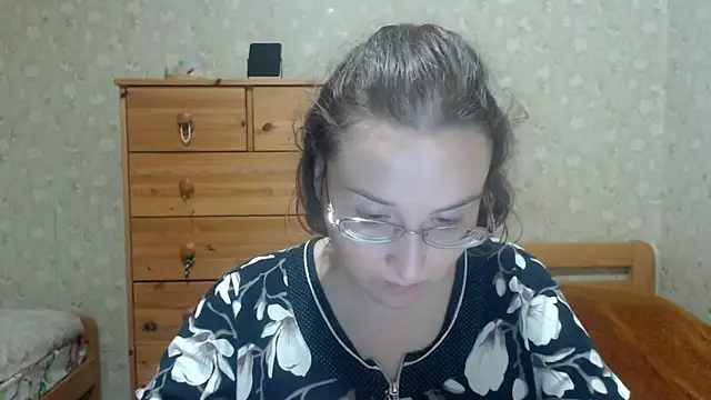 Smart Rose online show from October 6, 2025, 2:40 pm