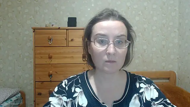 Smart Rose online show from November 11, 2025, 3:51 pm