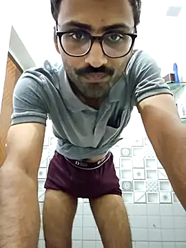 krishna8035 online show from October 26, 2025, 4:24 am