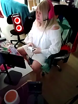 JulietteMaitresse online show from March 29, 2026, 9:44 am