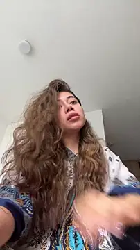 Snapshot of aimi_art1 chatting on June 3, 2026, 8:24 pm aimi art1 online show from June 3, 2026, 8:24 pm