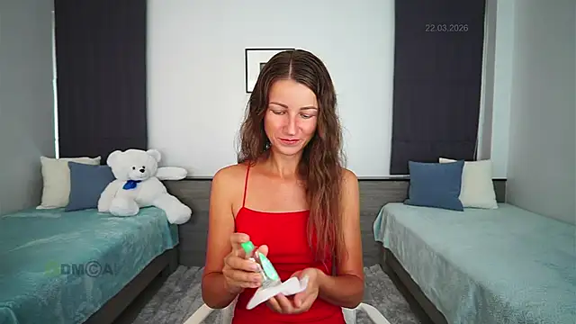  Anna Shine  online show from March 22, 2026, 9:22 am