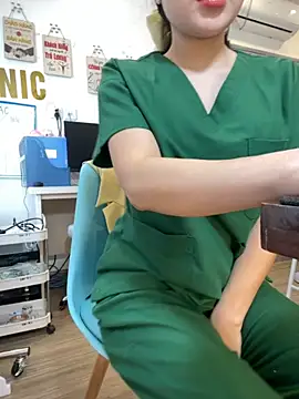 Meilian2021 online show from November 20, 2025, 3:40 am