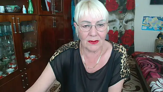 Snapshot of JenaCheim chatting on May 7, 2026, 7:01 am JenaCheim online show from May 7, 2026, 7:01 am