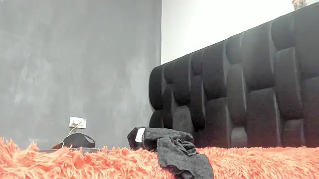 SandraGoldstein online show from February 28, 2026, 1:49 am