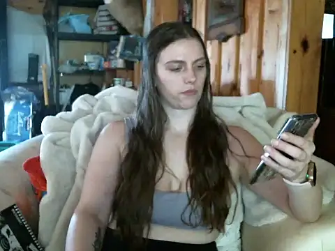 katie kitten38 online show from February 5, 2026, 2:35 pm