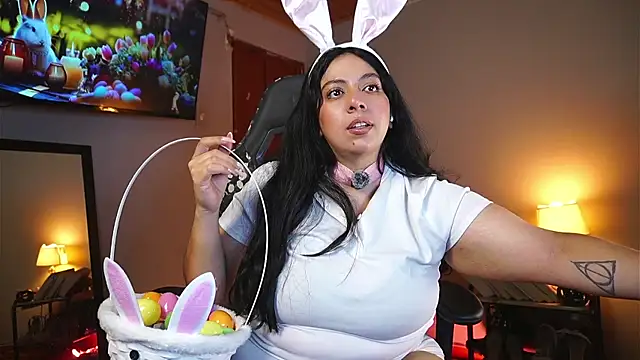 coraline latin online show from March 30, 2026, 8:54 pm