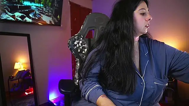 coraline latin online show from March 27, 2026, 12:17 pm