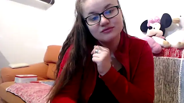 sweethelena950 online show from February 9, 2025, 11:25 pm