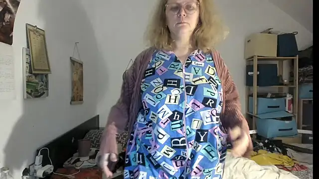 switchlorenx online show from February 3, 2026, 12:32 pm