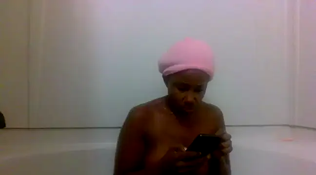 Xochillovemoney2 online show from December 19, 2024, 8:56 am