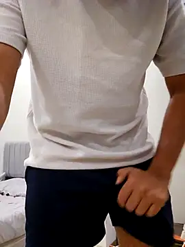 shakir12340 online show from September 28, 2025, 6:15 pm