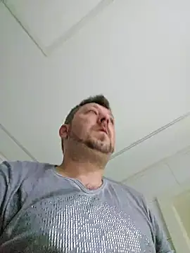 ktmtom247 online show from February 27, 2025, 4:13 am