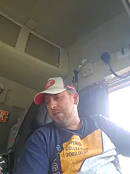 ktmtom247 online show from October 2, 2025, 11:13 am