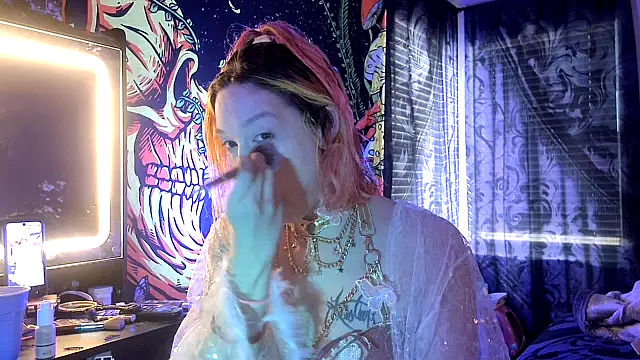 TEXASMARYYYJANE online show from October 28, 2025, 3:44 pm