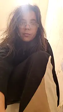 Snapshot of rposhta1991 chatting on February 15, 2026, 1:54 pm rposhta1991 online show from February 15, 2026, 1:54 pm