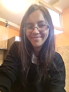 rposhta1991 online show from October 16, 2025, 6:21 am