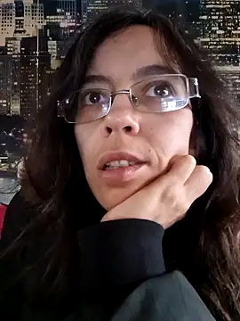 rposhta1991 online show from October 4, 2025, 5:20 am