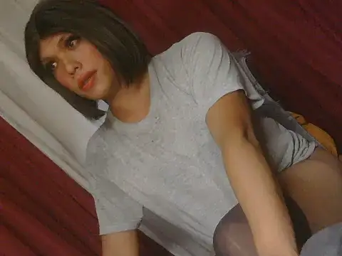 Snapshot of akelah21 chatting on May 3, 2026, 9:36 am akelah21 online show from May 3, 2026, 9:36 am