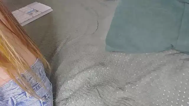 Kiradoll27 online show from February 20, 2025, 7:52 pm