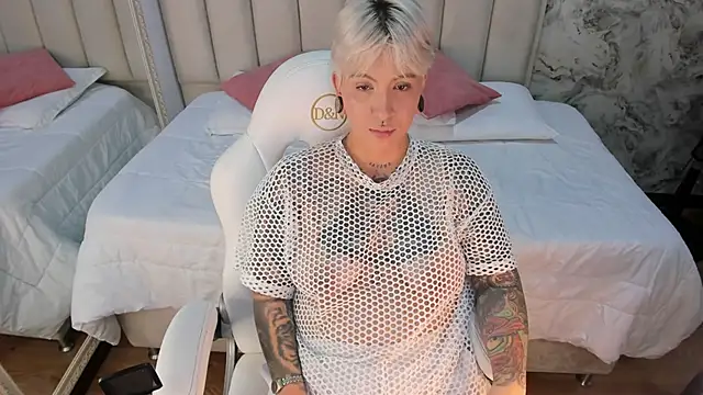 amy ink online show from October 4, 2025, 11:23 am