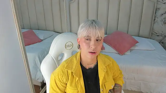 amy ink online show from September 24, 2025, 11:17 am