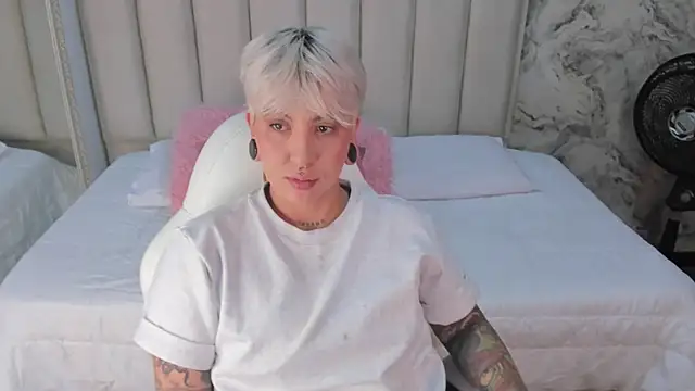 amy ink online show from October 10, 2025, 11:22 am