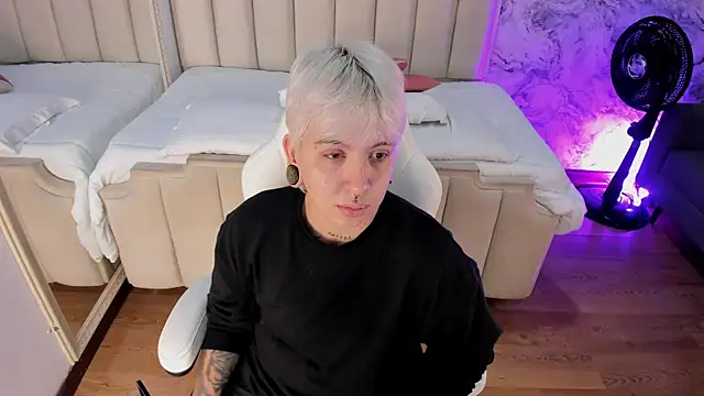 amy ink online show from September 29, 2025, 11:27 am