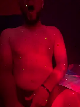 AlejoStrep online show from March 5, 2026, 5:26 am