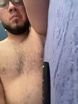 AlejoStrep online show from March 28, 2026, 12:28 pm