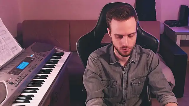 Sweetparker online show from November 23, 2025, 9:30 am